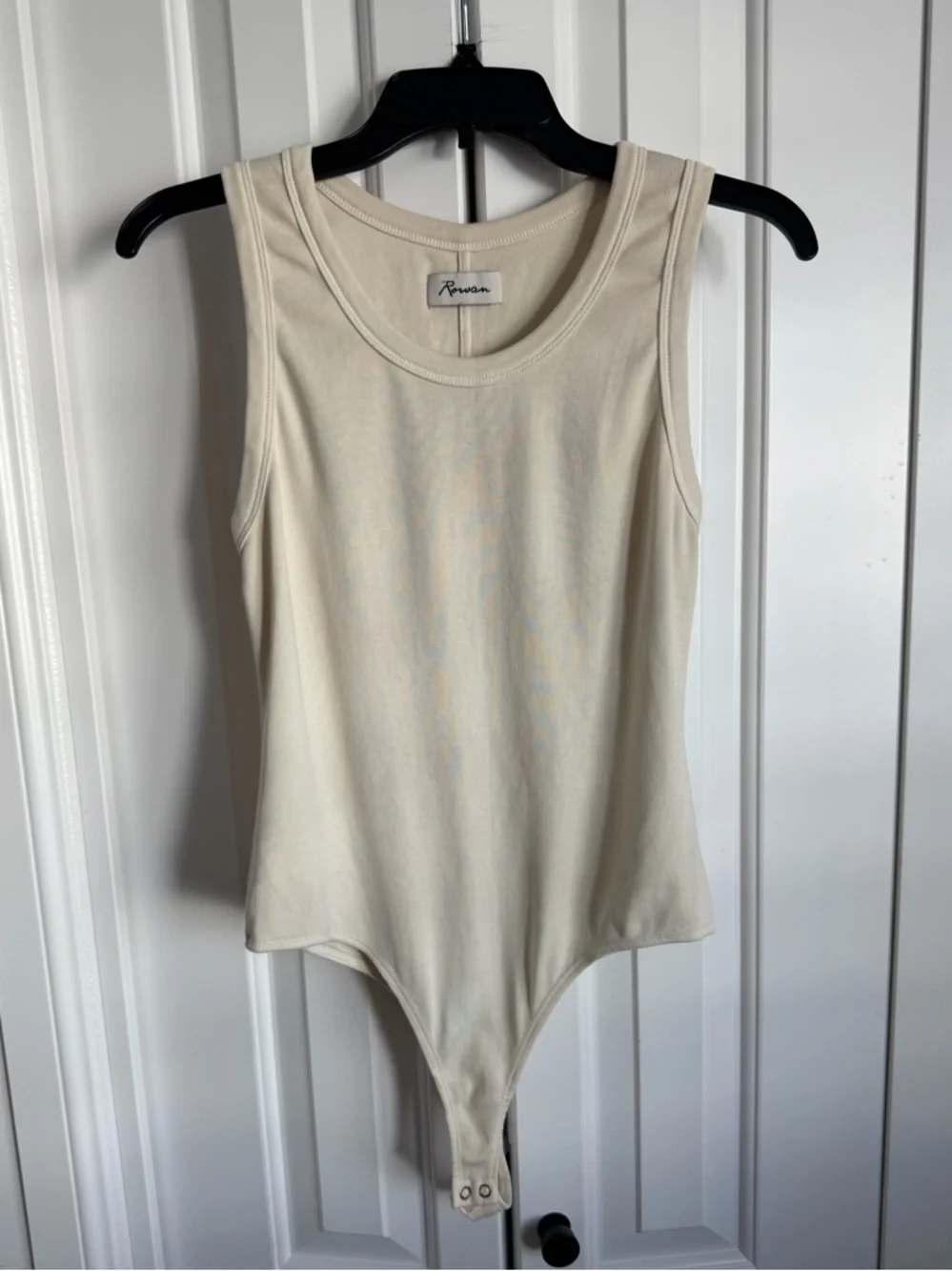 Rowan Cream Ribbed Tank Bodysuit never worn. Size M - Picture 1 of 4